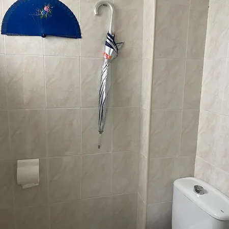 Comfortable And Conveniently Located House Apartman